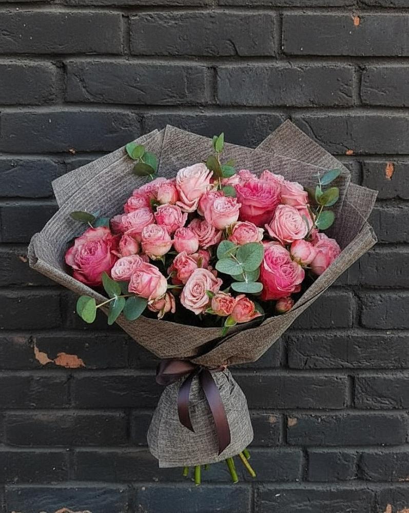 Букет цветов из: Розы в Губской