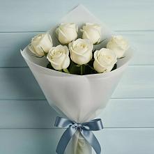 Букет 7 Белых роз Эдлесс Лав в Губской