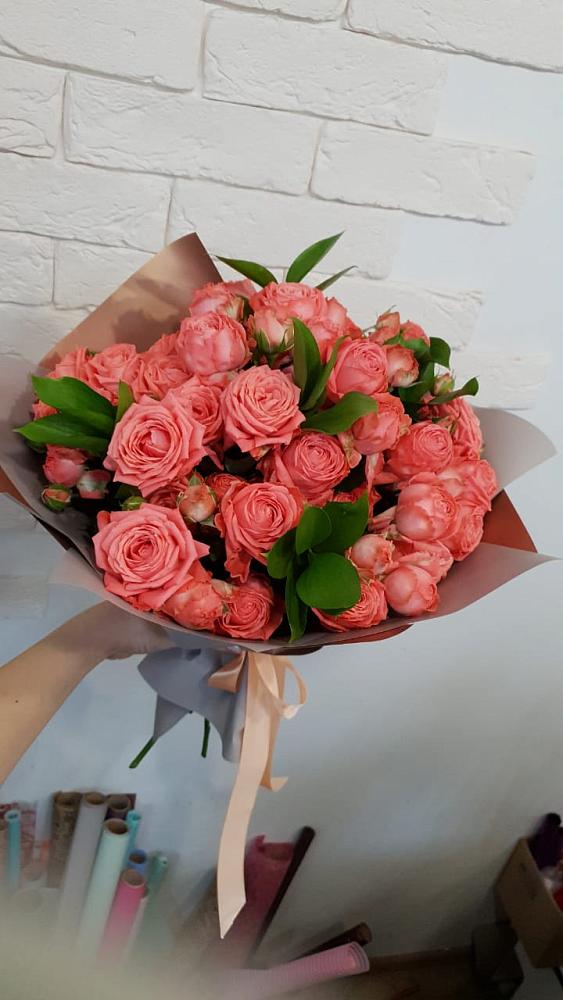 Букет цветов из: Розы в Губской