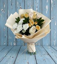 Букет цветов из:  Розы и Хризантемы в Губской