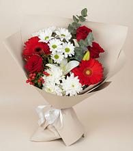 Букет цветов из:  Розы, Хризантемы, Герберы и Лилии в Губской