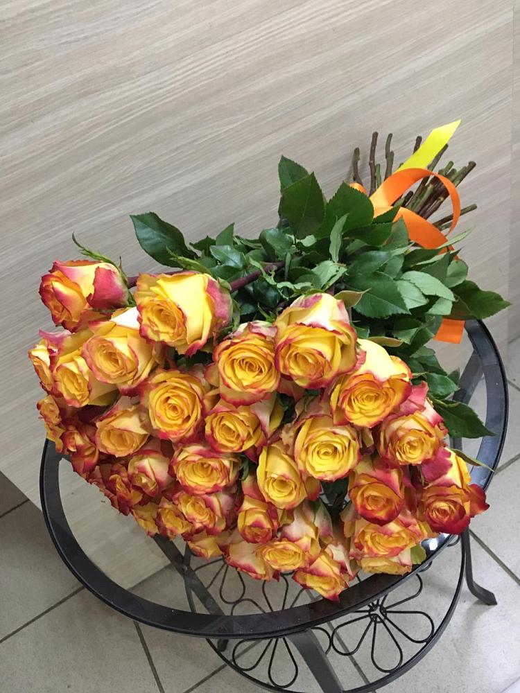 Букет Желтые розы в Губской