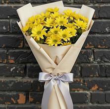 Букет цветов из:  Хризантемы в Губской