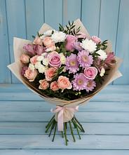 Букет цветов из:  Хризантемы, Розы и Альстромерии в Губской