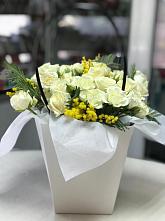 Цветочная композиция из Розы  в Губской