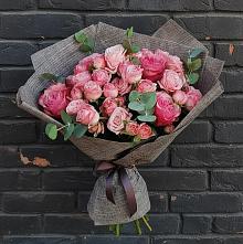Букет цветов из:  Розы в Губской
